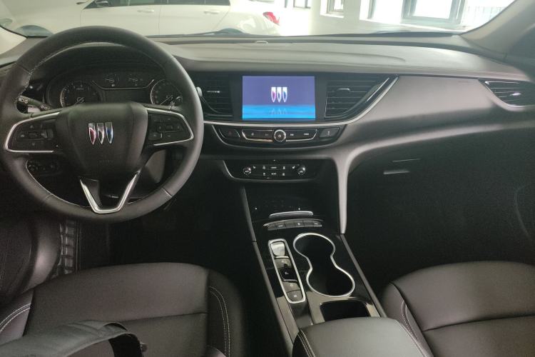 Used Buick Regal 2024 25T Deluxe Edition