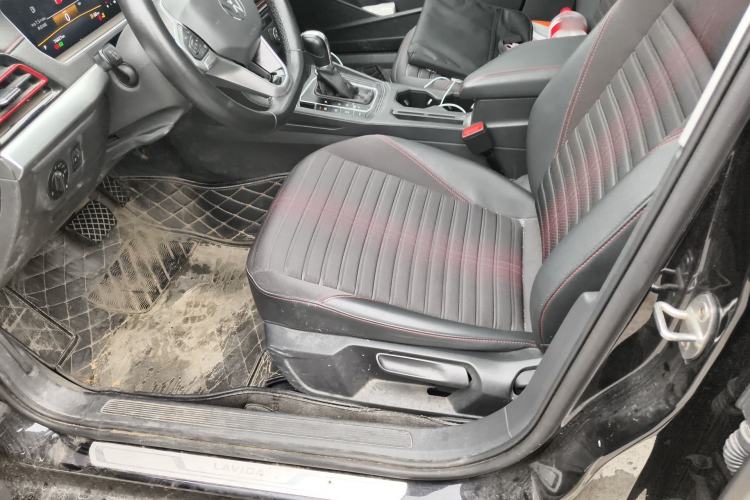 Used Volkswagen Lavida 2023 280TSI DSG Starry Sky Deluxe Edition Left Front Seat