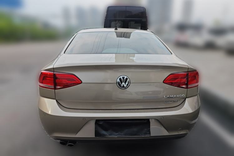 Used Volkswagen Lamando 2015 230TSI DSG Fashion Edition Rear