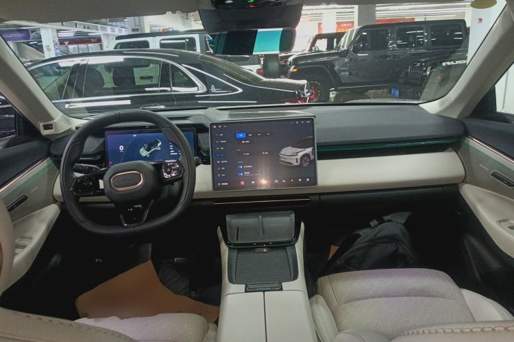 Used Lynk & Co 08 EM-P 2023 220km All-Wheel-Drive Performance Halo