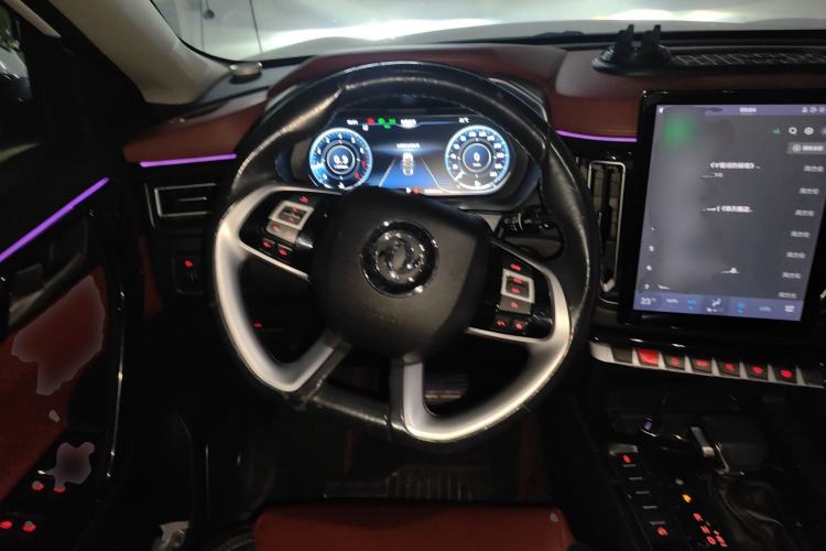 Used FORTHING T5 2018 300T DCT Smart Version