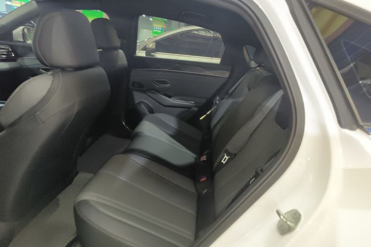 Used BYD Qin L 2024 DM-i 80KM Leading Model
