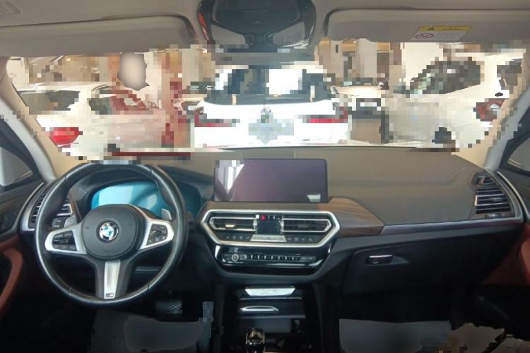 Used BMW X3 2022 xDrive30i Luxury Model M Night Sky Package Center Console