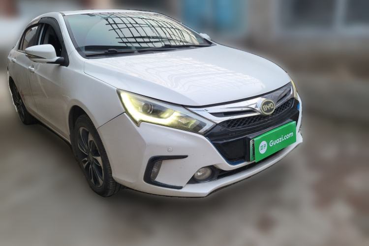 Used BYD Qin New Energy 2015 1.5T Dual-Crown Flagship Edition