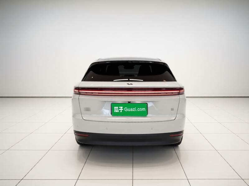 Used Li Auto i6 2025 Model Two-Wheel-Drive Standard Type — 5