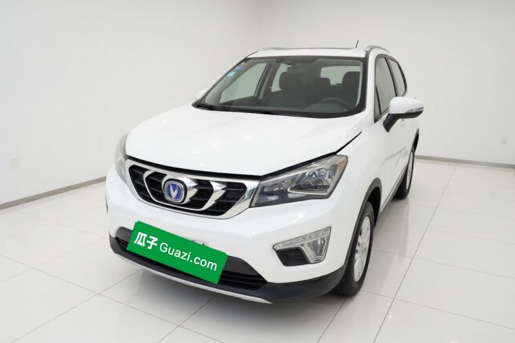 Used CHANGAN CS15 2016 1.5L Automatic Luxury Edition Front Left 45 Deg