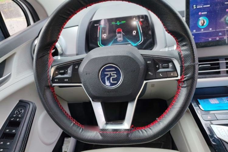 Used BYD Yuan Pro 2021 401 km Luxury Version Steering Wheel