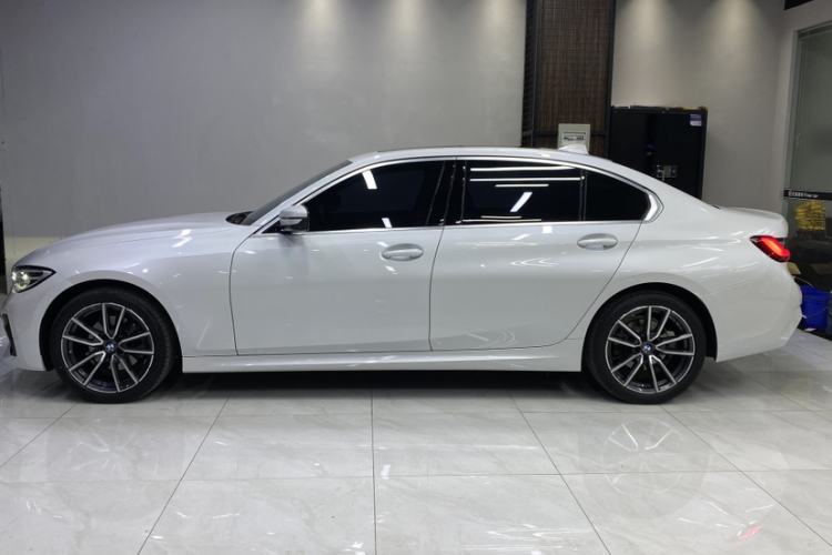 Used BMW 3 Series 2022 320Li M Sport Package Exterior 4