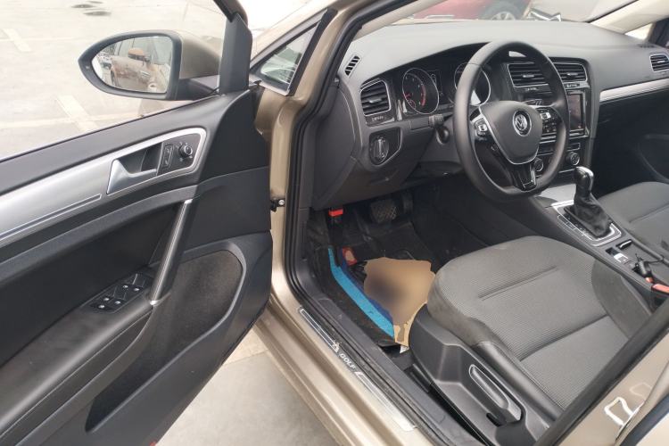 Used Volkswagen Golf 2019 280TSI DSG Comfort Version China VI Standard
