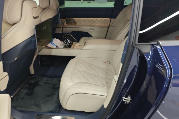 Used Nio ET9 2025 100 kWh
