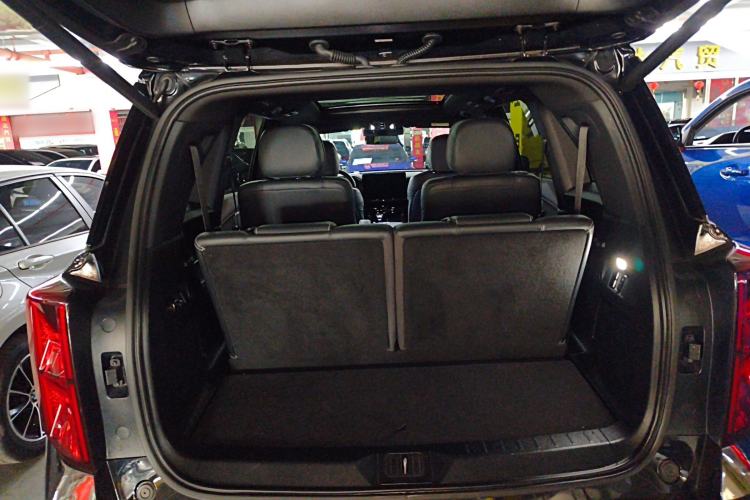 Used GAC Trumpchi GS8 2024 Dual-Motor Series 2.0TM Four-Wheel Drive Premium Edition
