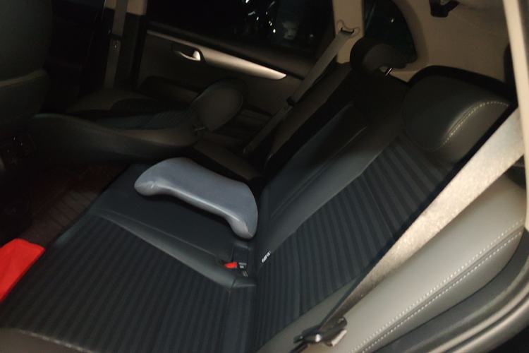 Used Kia Sportage R 2019 2.0L Automatic Smart Luxury Edition Left Rear Seat