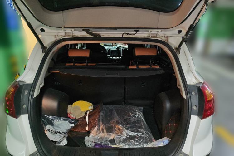 Used JAC Group Refine S3 2014 1.5L Manual Luxury Smart Model Trunk