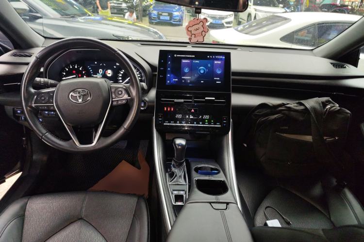 Used Toyota Avalon 2022 2.0L Luxury Edition