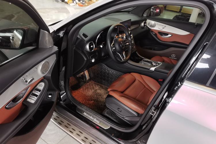 Used Mercedes-Benz GLC 2020 Facelifted GLC 260 L 4MATIC Dynamic Edition
