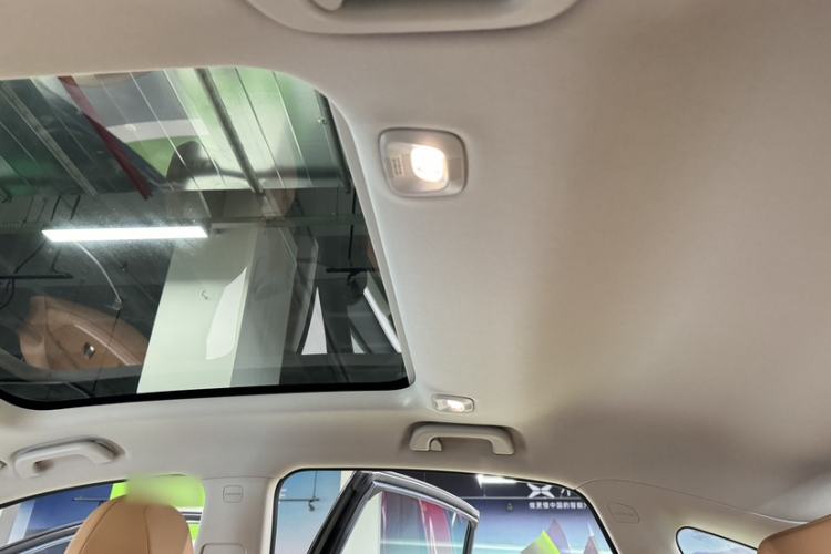 Used XPeng P5 2024 500 Plus Edition Headliner