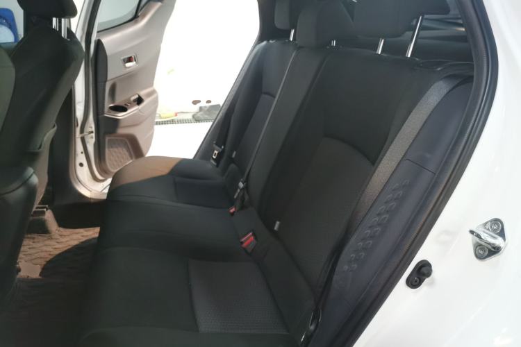 Used Toyota IZOA 2021 Dual-Motor 2.0L Yixiang Edition