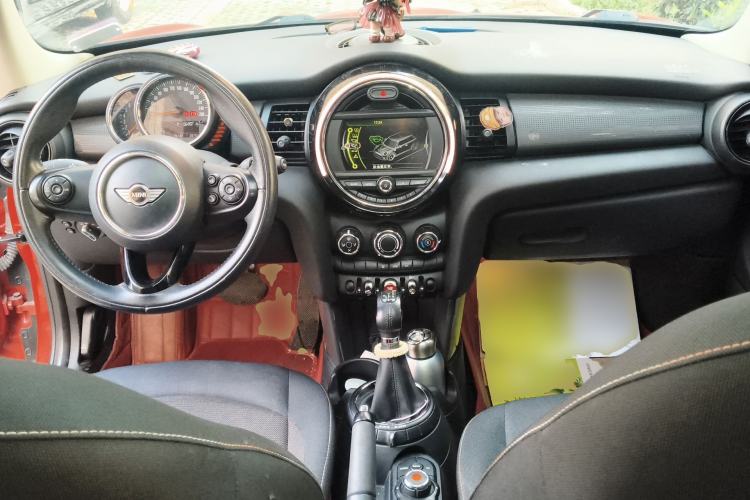 Used MINI 2014 1.5T COOPER Fun
