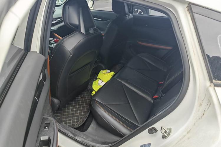 Used CHANGAN UNI-V 2022 1.5T Prestige Version
