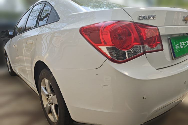 Used Chevrolet Cruze 2012 1.8L SE AT
