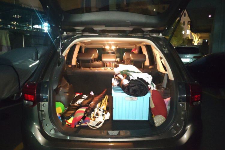 Used Mitsubishi Outlander 2019 2.4L 4x4 Zhi Xiang Edition 7 Seats China V Emission Standard
