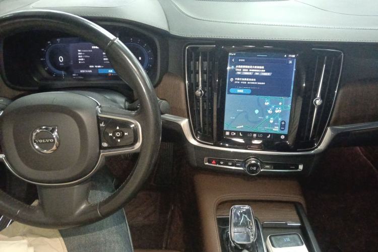 Used Volvo S90 2022 B5 Zhiyuan Luxury Edition