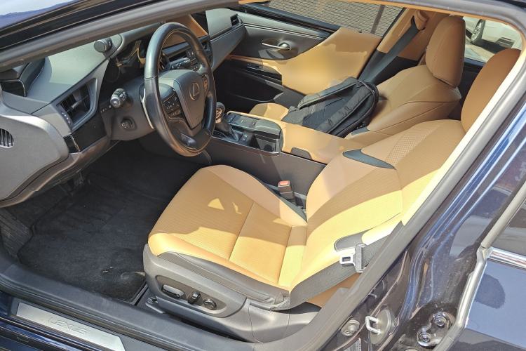 Used Lexus ES 2021 200 Excellence Edition