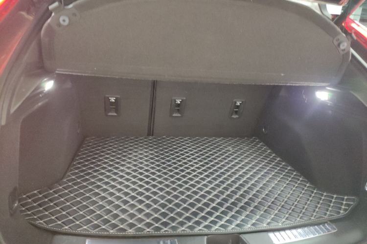 Used Cadillac XT4 2018 28T Two-Wheel Drive Leading Version