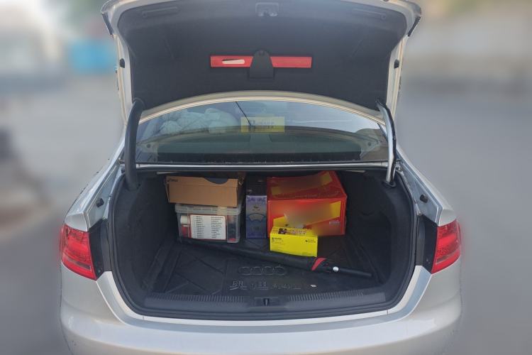 Used Audi A4L 2012 2.0 TFSI Automatic Technology Model Trunk