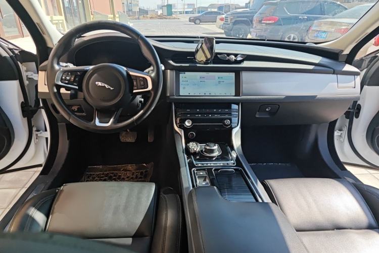 Used Jaguar XFL 2021 XFL 2.0T P200 Two-Wheel-Drive Elite Luxury Edition

