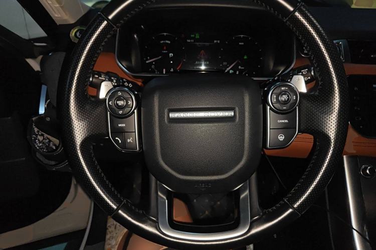 Used Land Rover Range Sport 2016 3.0 SC V6 HST
