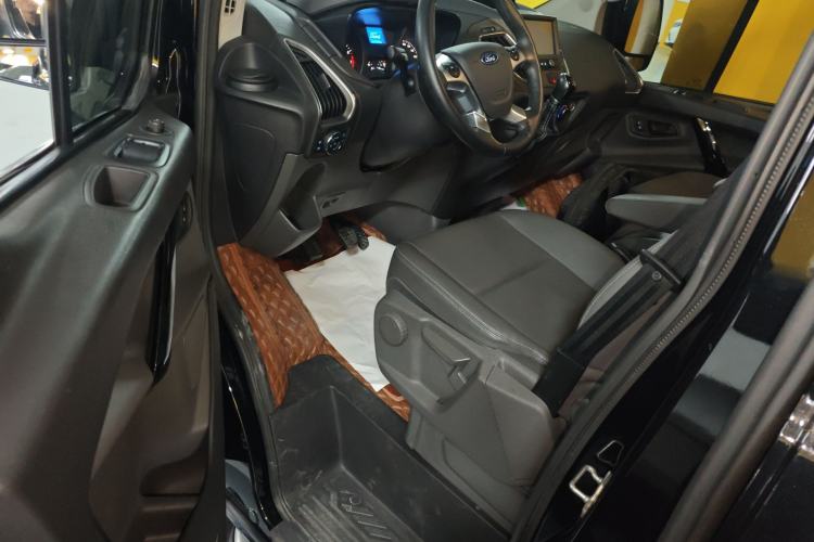 Used Ford Tourneo Custom 2020 Revised Version 2.0T Manual Elite Edition
