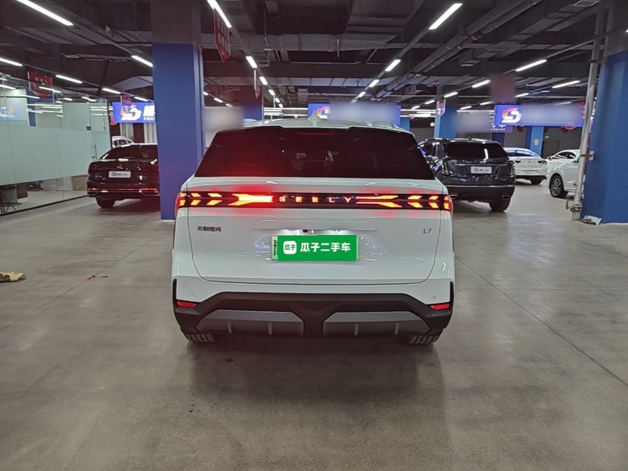 Geely Galaxy L7 2023 1.5T 115 km MAX — снимка 5