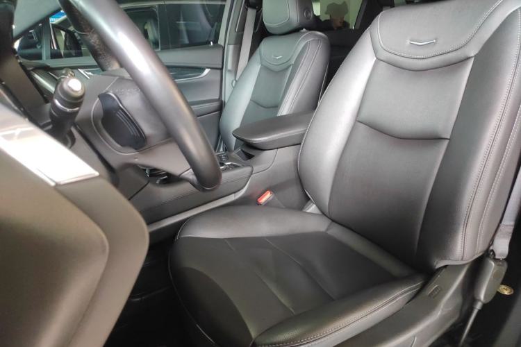 Used Cadillac XT5 2022 2.0T Two-Wheel Drive Luxury Version
