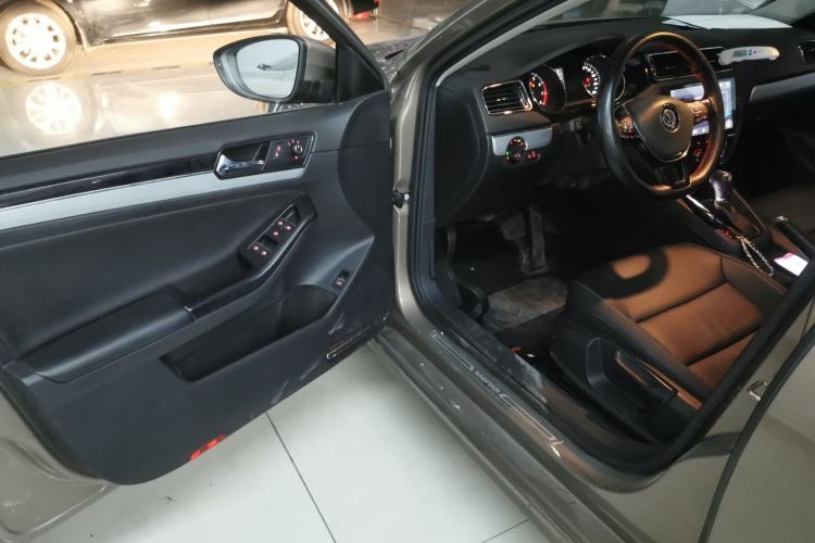 Used Volkswagen Sagitar 2018 1.6L Automatic Comfort Model
