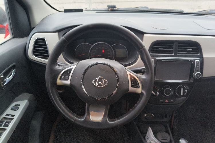 Used CHANGAN OSHAN Olisway 2014 1.4L AMT Luxury Model