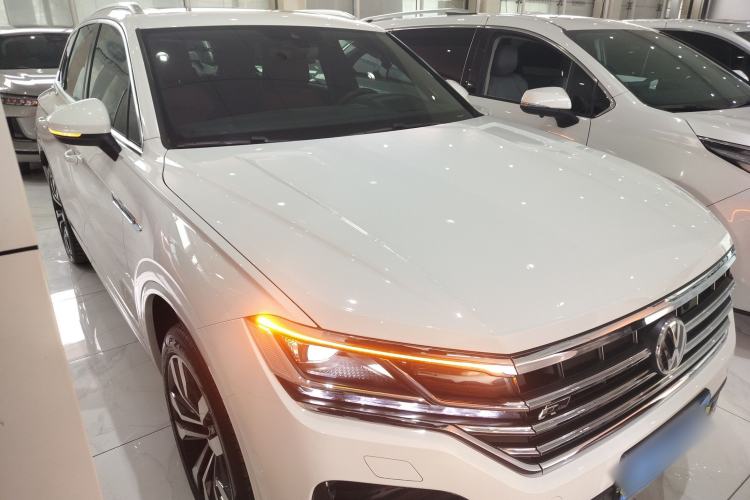 Used Volkswagen Touareg 2019 3.0 TSI Advanced Version China V Standard Front Right 45 Deg