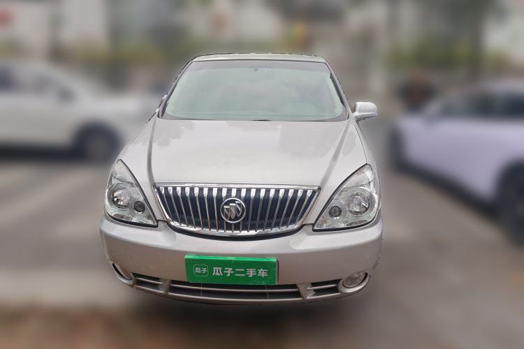 Used Buick GL8 2012 2.4L BASE Comfort Edition