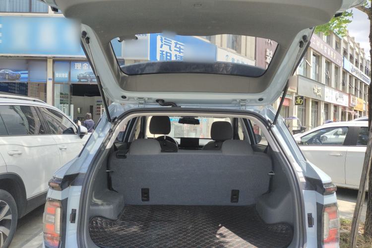 Used Baojun RS-3 2020 1.5L Manual Smart Comfort Edition Trunk