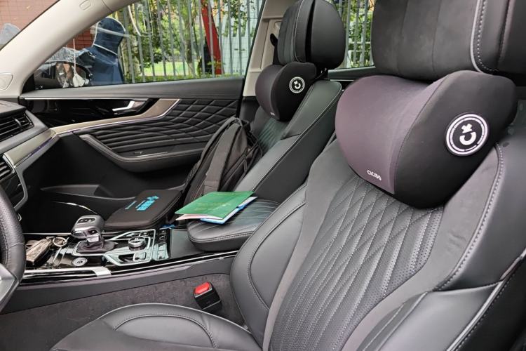 Used Hongqi HS5 2022 Revised Version 2.0T Smart Connect Flagship Edition Left Front Seat