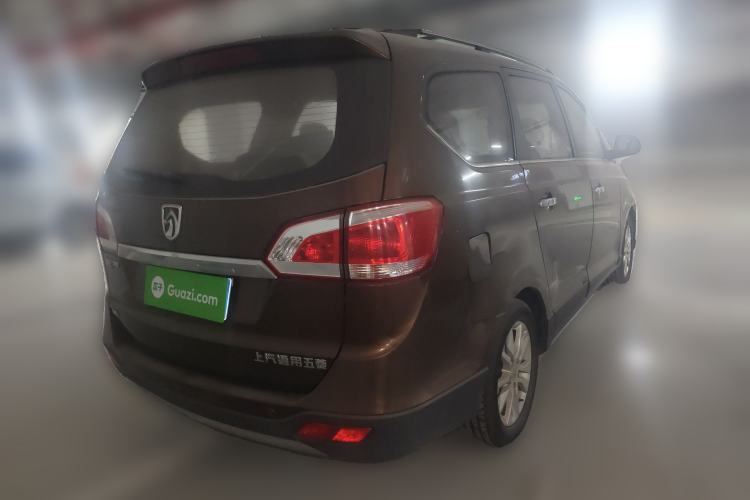 Used Baojun 730 2015 1.8L Manual Luxury Navigation ESP Version 7-seater
