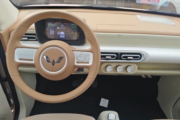 Used Wuling Hongguang MINIEV 2024 3rd Generation 215km Youth Edition