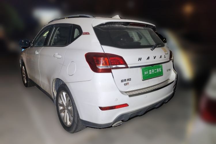 Used Haval H2 2016 Red Label 1.5T Manual Two-Wheel Drive Elite Model
