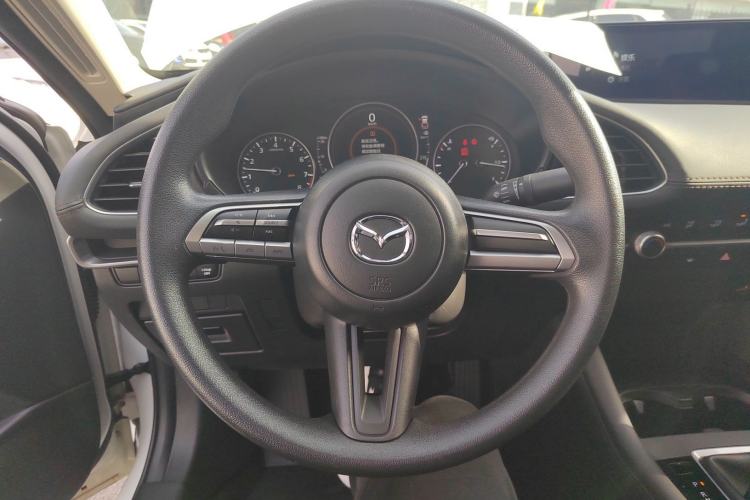 Used Mazda 3 Axela 2021 2.0L Automatic Zhiqing Edition
