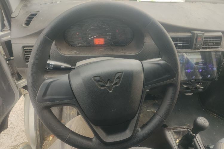 Used Wuling Rongguang Small Truck 2024 1.5L Double-Cab Extra-Long LAR
