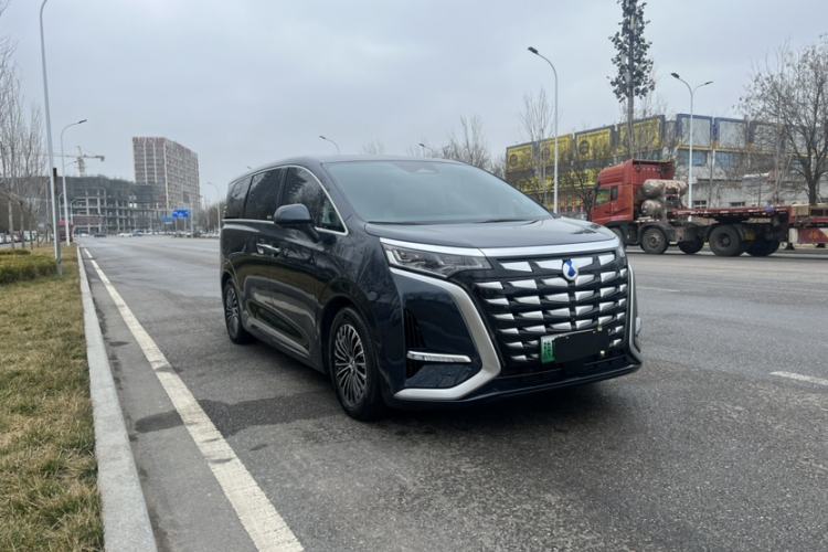 Used Denza D9 2022 DM-i 970 Four-Wheel Drive Flagship Model