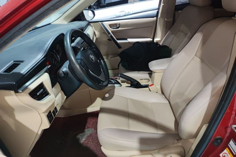 Used Toyota Corolla 2014 1.6L CVT GL-i Left Front Seat