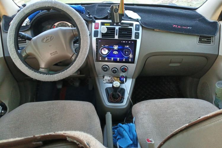 Used Hyundai Tucson 2013 2.0L Manual Two-Wheel Drive Fashion Edition