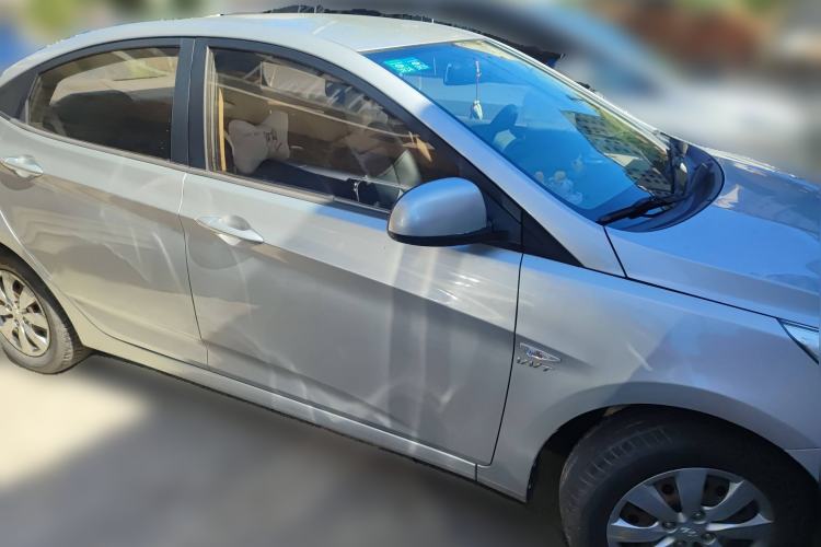 Used Hyundai Verna (older generation) 2010 Sedan 1.4L Manual Comfort GS