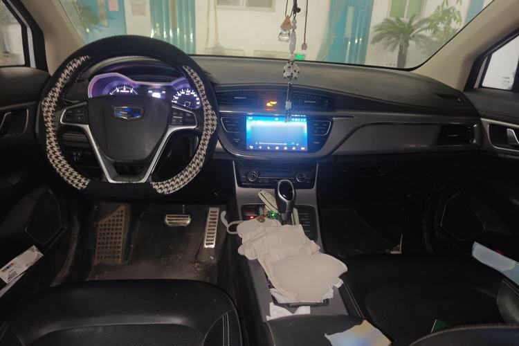 Used Geely Auto Emgrand GS 2018 Sport Edition 1.4T Automatic LingShang Model Center Console